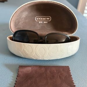 Authentic Coach sunglasses, brown, style #S3011